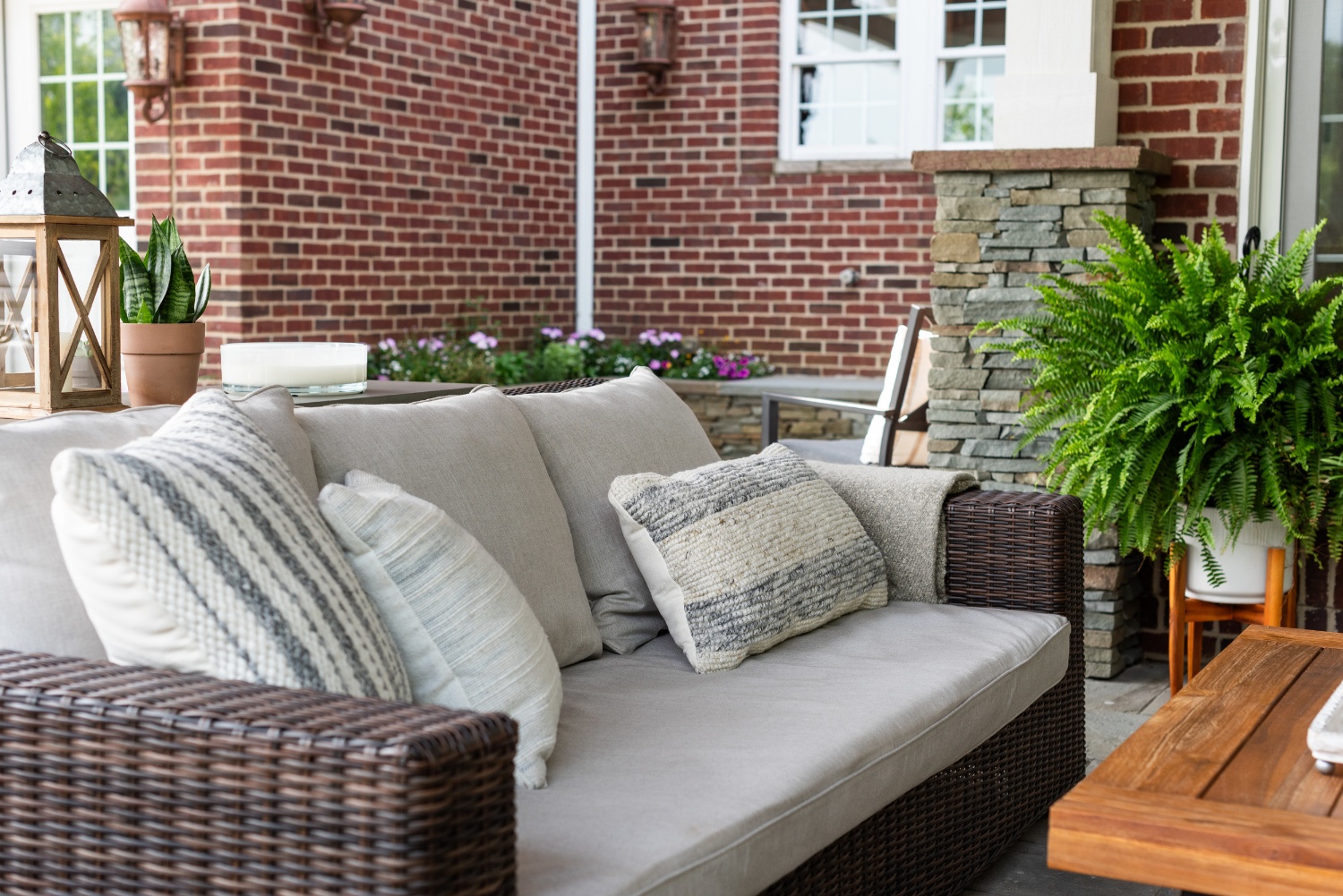 Maypine Farm Blvd – Covered Porch and Kitchen